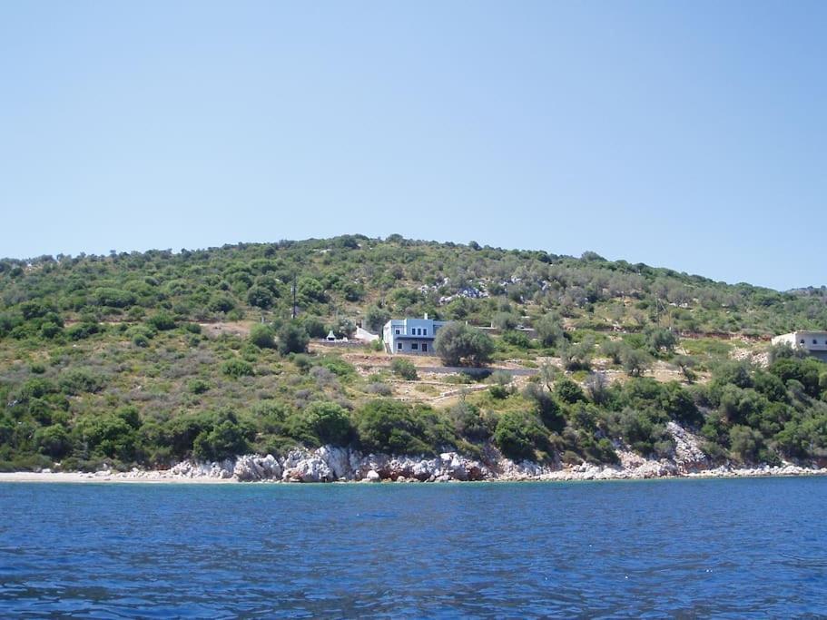 Villa With Breathtaking Views And Private Beach Agios Dimitrios  Luaran gambar